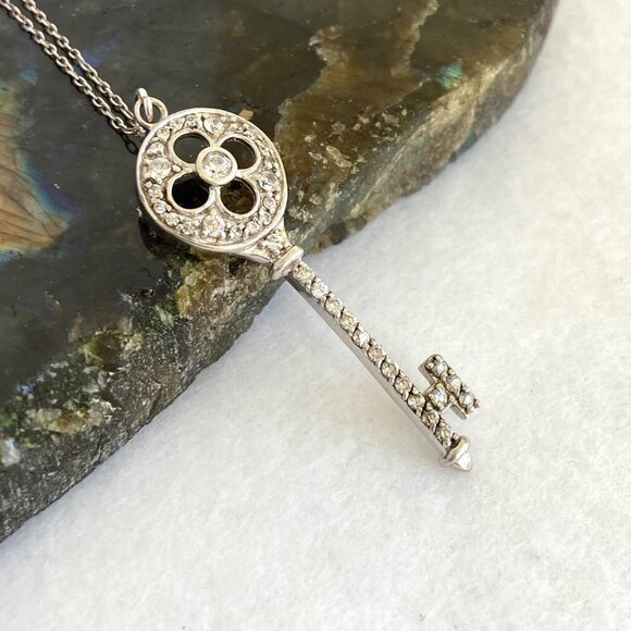 Sterling Silver 925 2" Cubic Zirconia CZ Key Pendant Necklace 20" Cable Chain - Picture 5 of 16